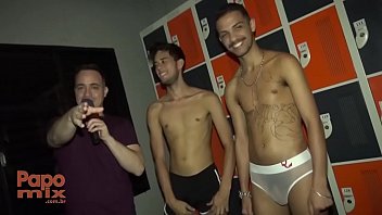 Flavio dino na parada gay porno