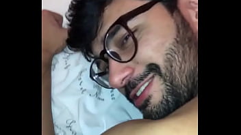 Gay dando de ladinho porno