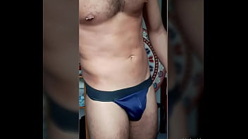 Ursi pelado porno